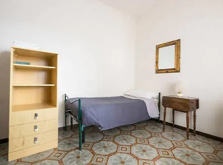 University B&B Bed & Breakfast Foggia